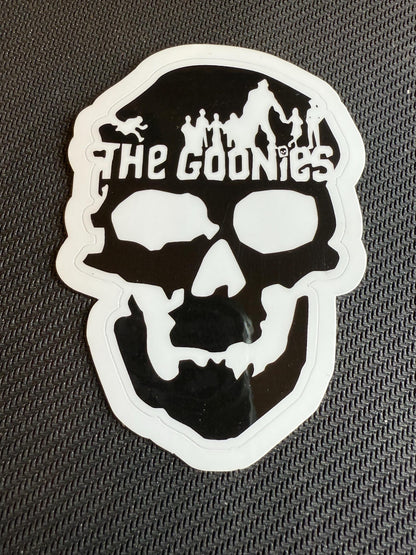 Goonies (multiple varieties)